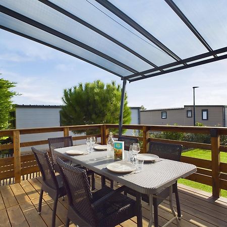 Beau Chalet Pour 4 Pers - Acces Piscine Chauffee Brétignolles-sur-Mer Dış mekan fotoğraf