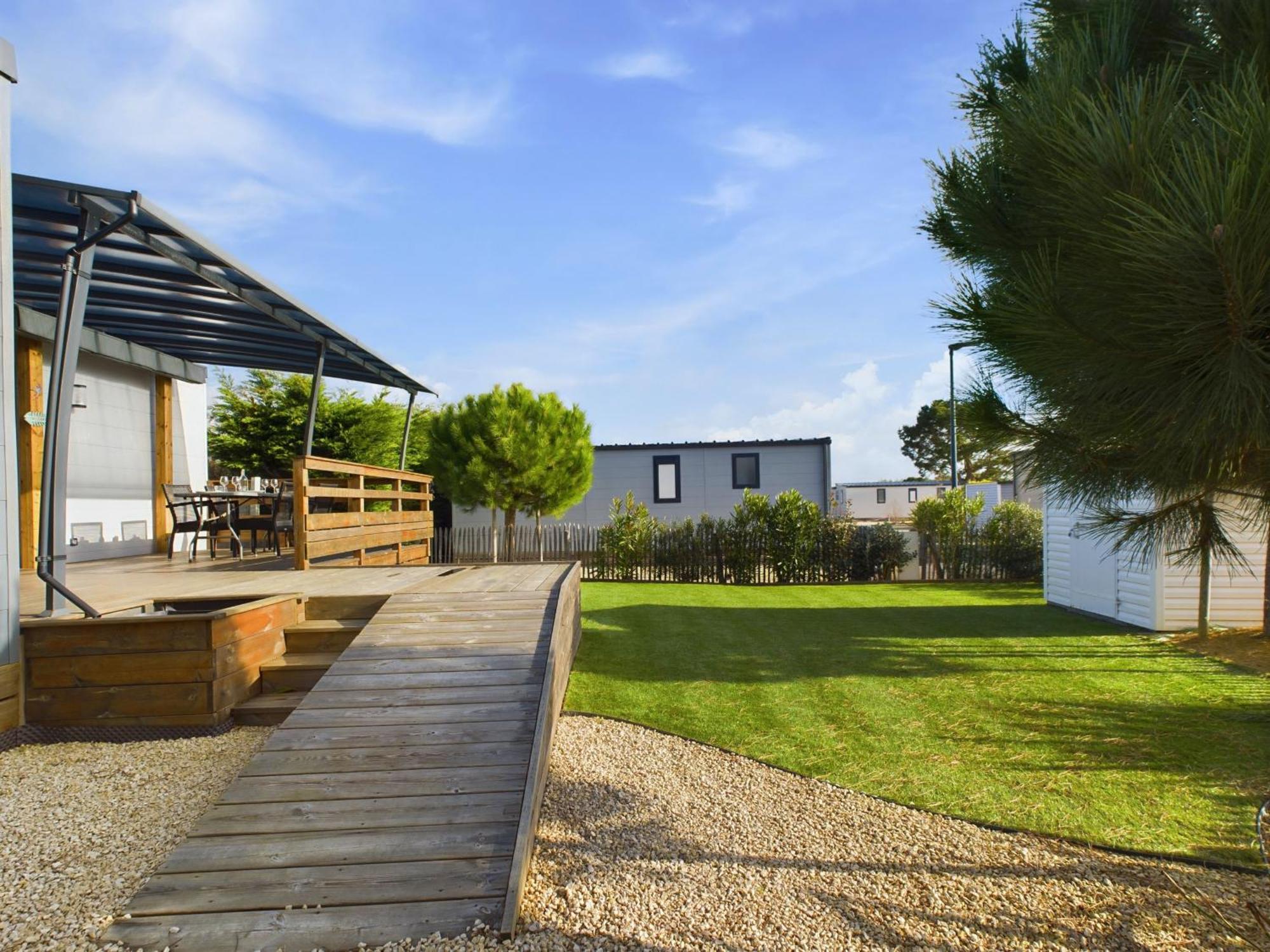 Beau Chalet Pour 4 Pers - Acces Piscine Chauffee Brétignolles-sur-Mer Dış mekan fotoğraf